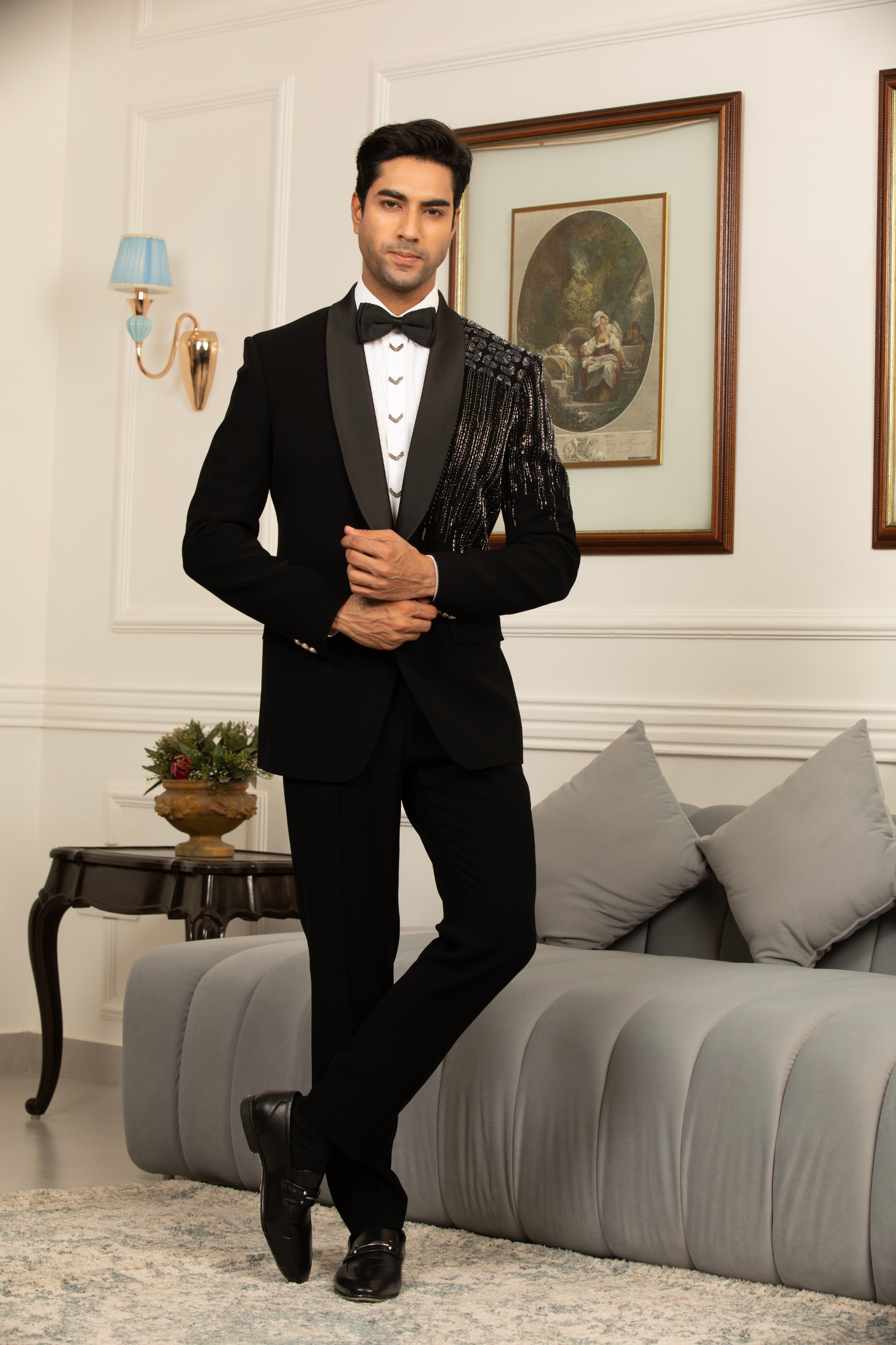 Black Royale Embroiderd Tuxedo Suit